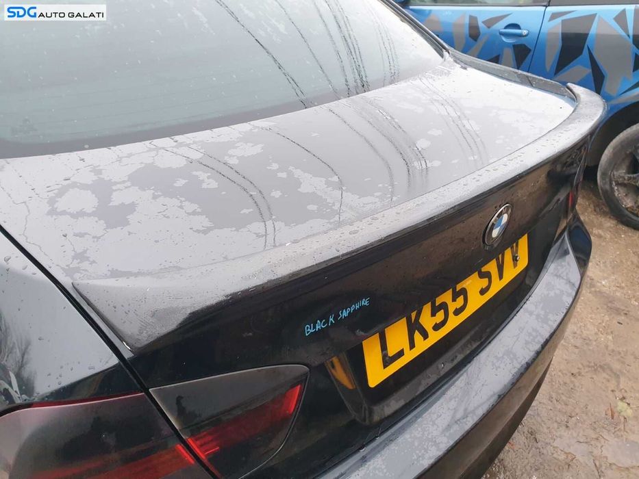 Capota Portbagaj Dezechipata cu Eleron Lip Spoiler Sport Tuning BMW Seria 3 E90 2004 - 2011 Culoare 475/9 Black Sapphire Metallic [L0362] [Depozit]