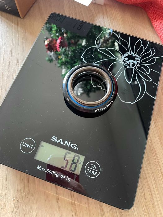 Главина DT Swiss, чаша (headset) Cane Creek ZS, ос Rock Shox Maxle 15