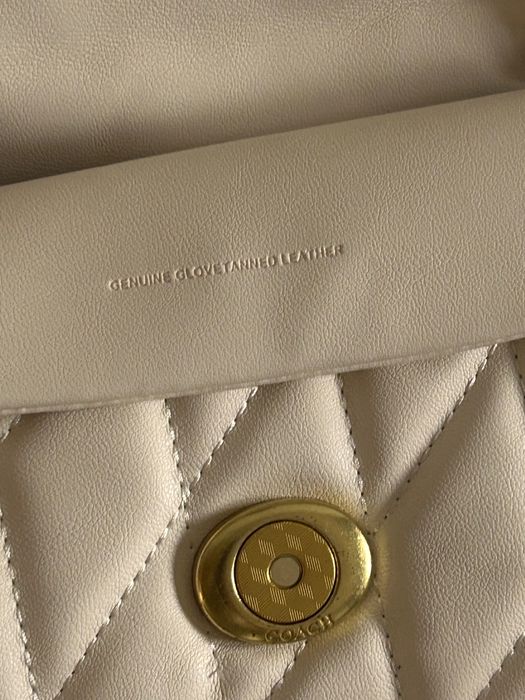 Чанта Coach естествена кожа