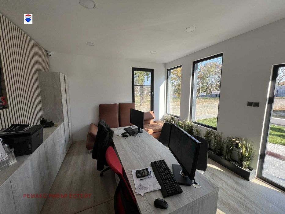 Дава се под наем Парцел в Русе, Средна кула - 2000 кв.м за 870 € - Снимка #8