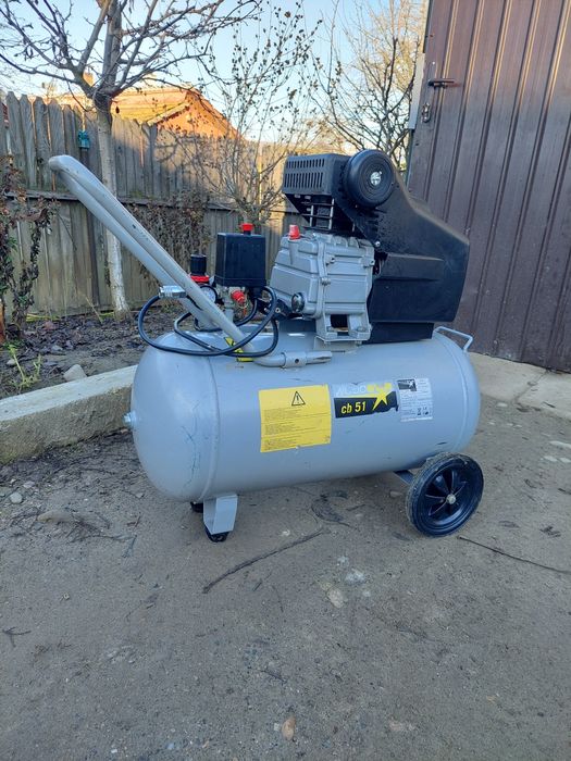 Compresor aer 50 litri.