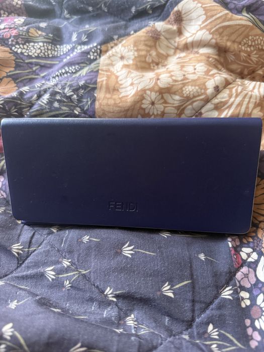 Слънчеви очила Fendi