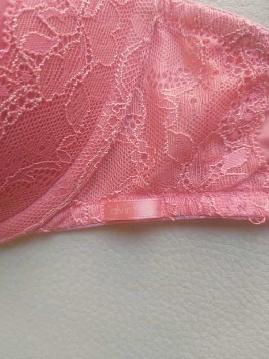 2 бр Бельо Calvin Klein сутиени Push Up 80C