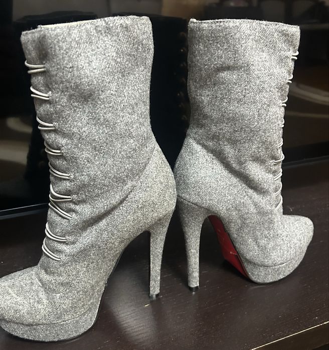 Лабутены Италия 35 размер