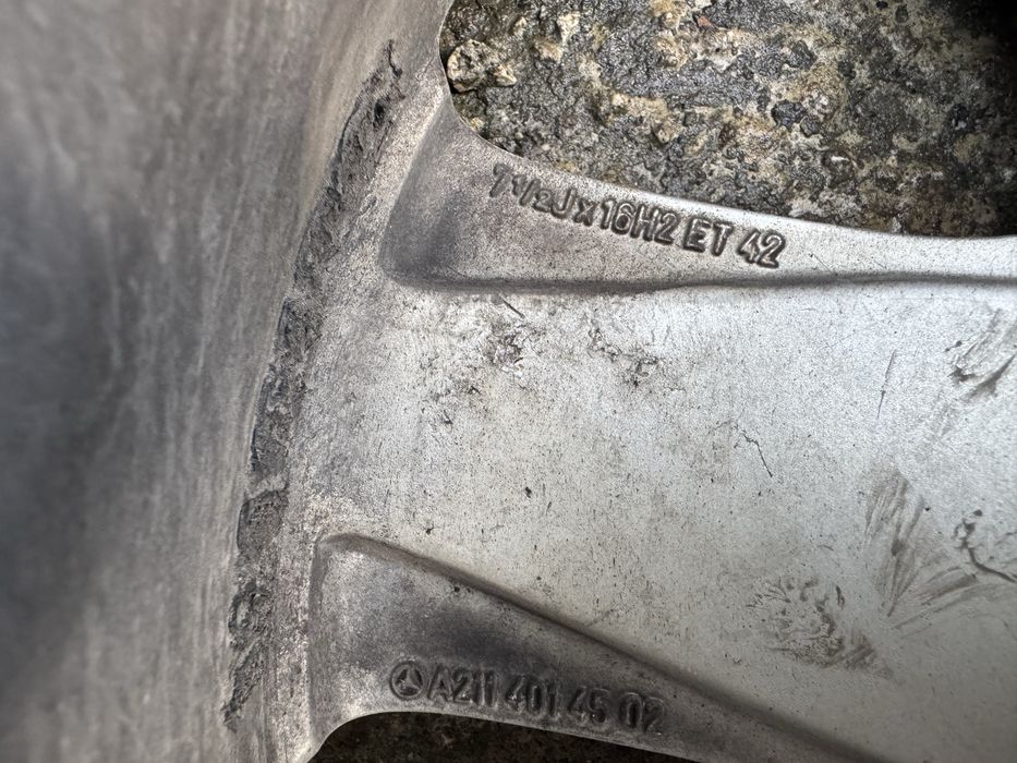 4 бр джанти 5x112 Mercedes W211 7.5J ET 42 със зимни гуми 225/55/16