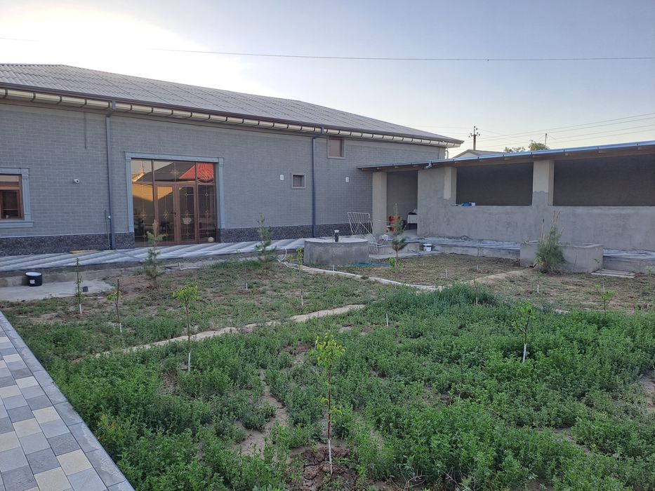 ХОВЛИ - Сотилади