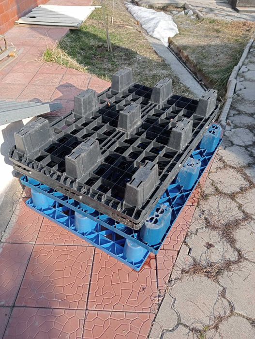 Паллеты деревянные и ПВХ