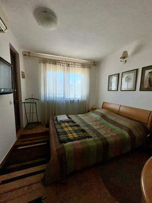 Продава се Тристаен апартамент в Поморие - 133 кв.м за 977 €/кв.м - Снимка #8