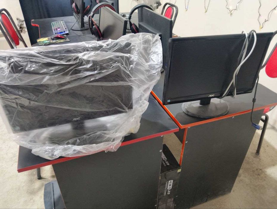 Monitor 19-lik  simlari bilan.