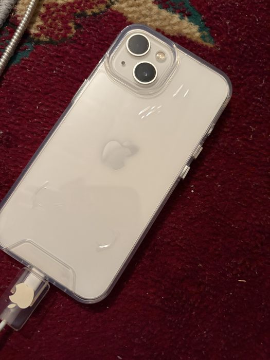 Айфон 13 белый .