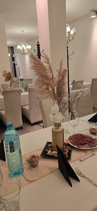 Луксозна Украса за юбилей,абитуриентски бал,рожден ден