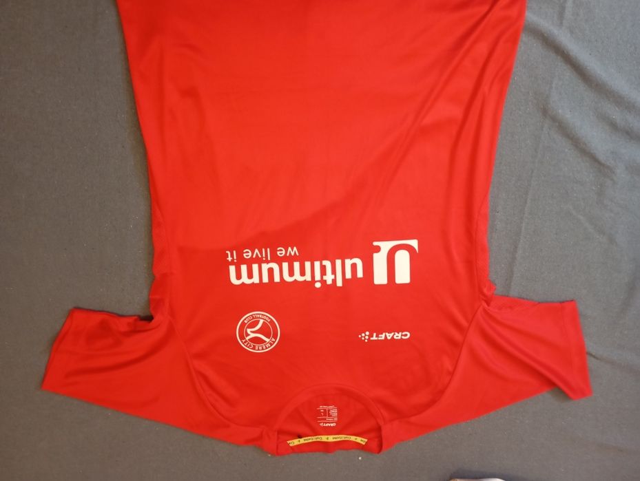 Футболни тениски