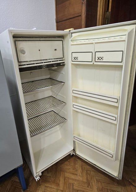 Продаю холрдильник б/у