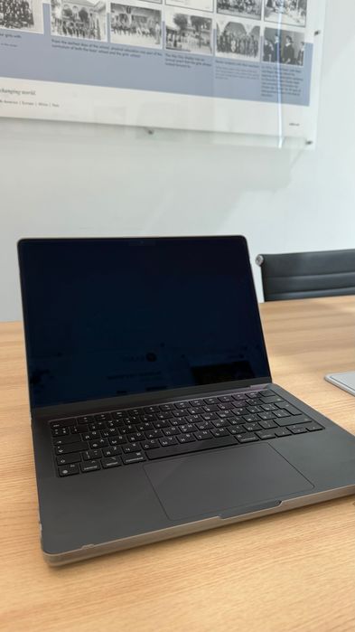 Macbook pro , M4 ,