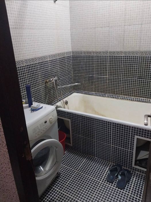 Продаётся квартира Чиланзар 20 квартал 2в3/4/4 панель 1,5 ×6