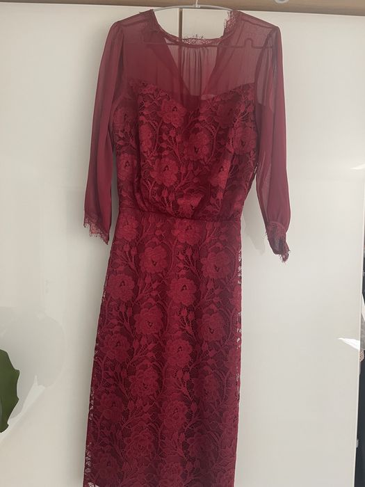 Rochie Oasis eleganta si comoda. Partea de sus e semi transparenta