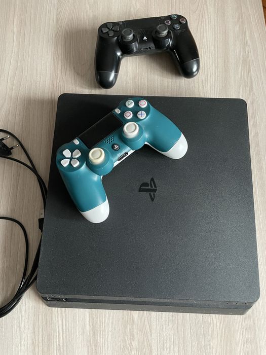 Продаётся PlayStation 4 Slim 500 ГБ