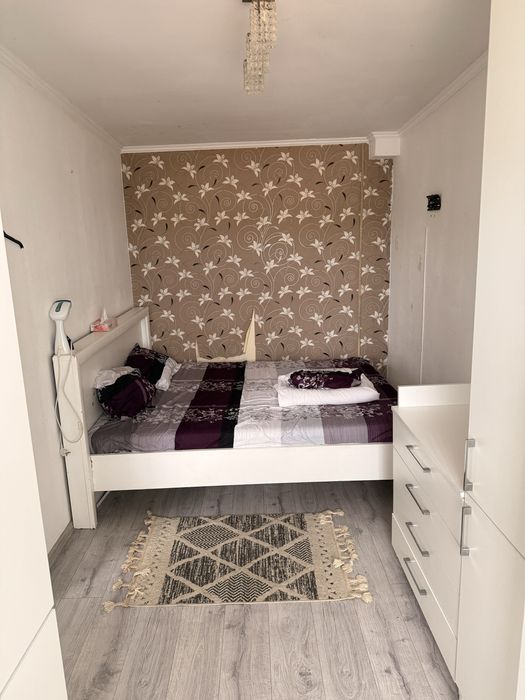 Apartament de inchiriat/ b dul Closca in spate la liga
