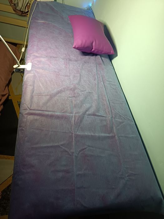 Кушетка продается 180x60