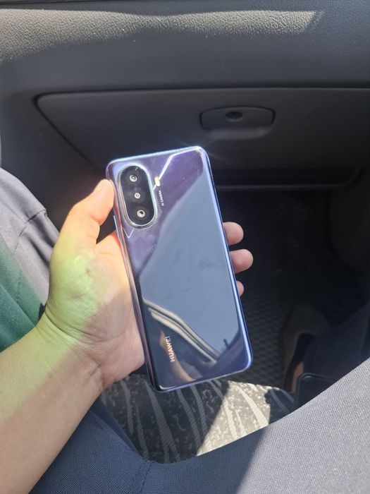 Huawei sotiladi // Ideal