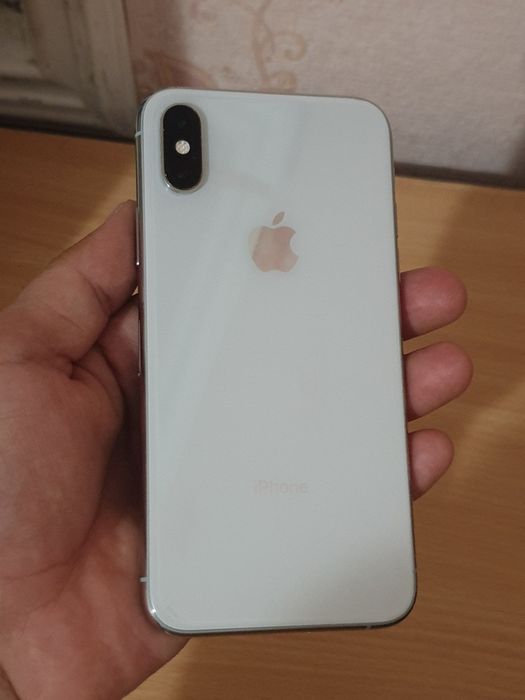 Iphone xs 64GB sotiladi