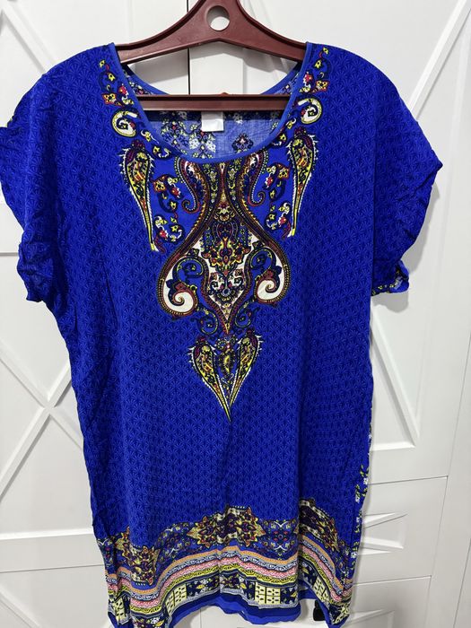 одежда платья и другое