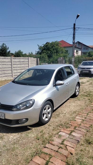 Vînd Golf 6 12 TSI cu cutie automata DSG