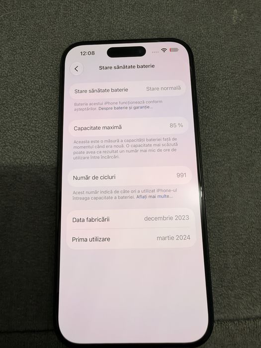 iphone 15 Pro folosit, in stare foarte buna!