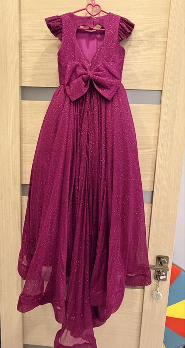 Продается вечернее детское платье