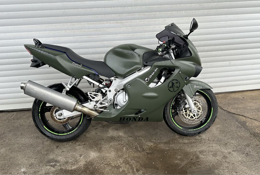 Honda CBR 600 , PC35 , F4