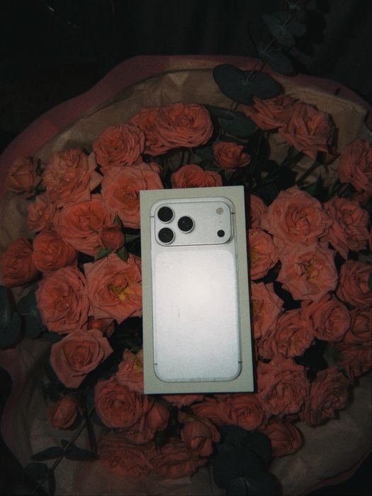 Продаю цветы за 7000тг покупала 18тыс тг