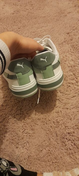 Vând Adidași Puma
