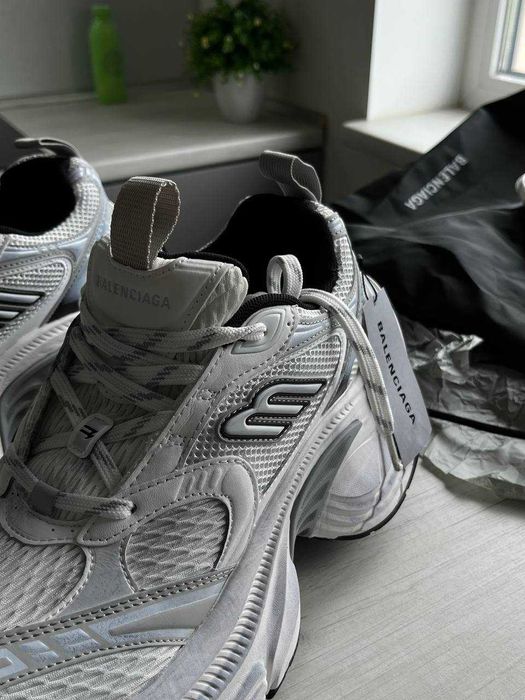 Balenciaga 10XL White Grey Dirty