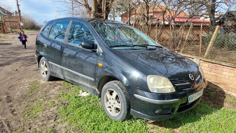 Цял или на части nissan almera tino 1,8 газ бензин