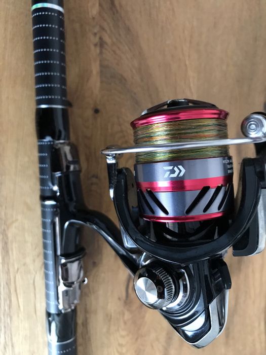 Vând bolognese blade bolo 5m+mulinetă daiwa ninja 2000LT