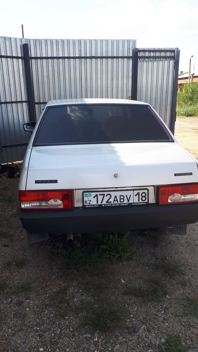 Продам автомобиль 2004 года