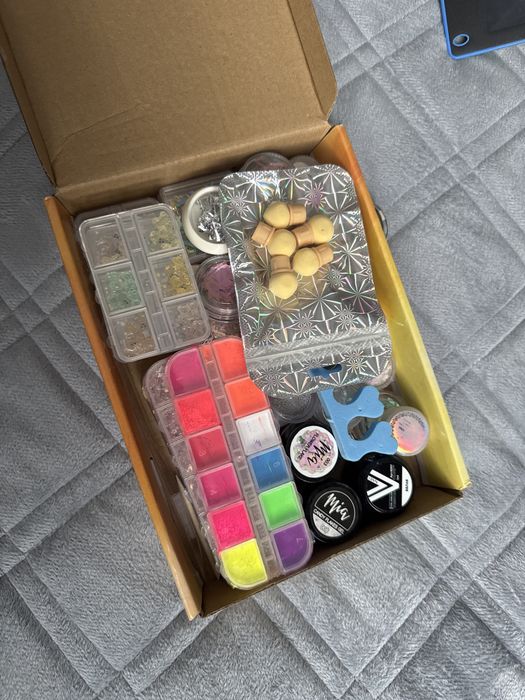 Материалы для маникюра