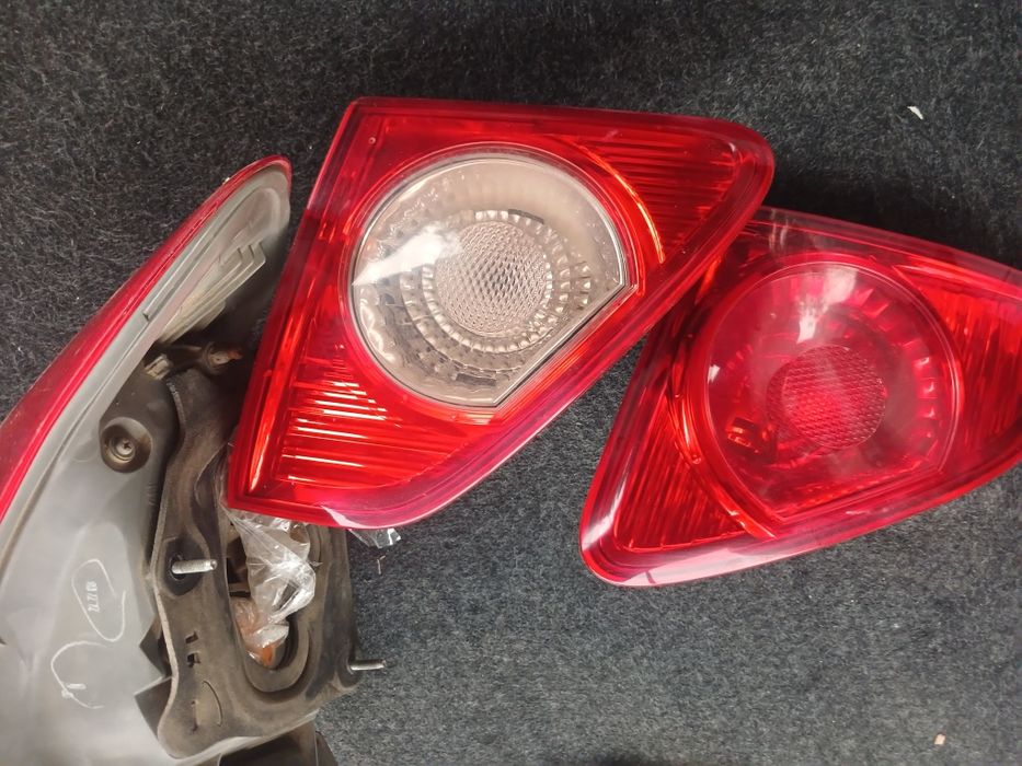 Тойота королла фары