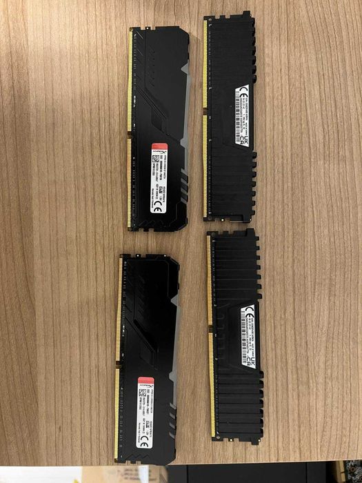 32gb hyperx 3200 lumini rgb DDR4 RAM