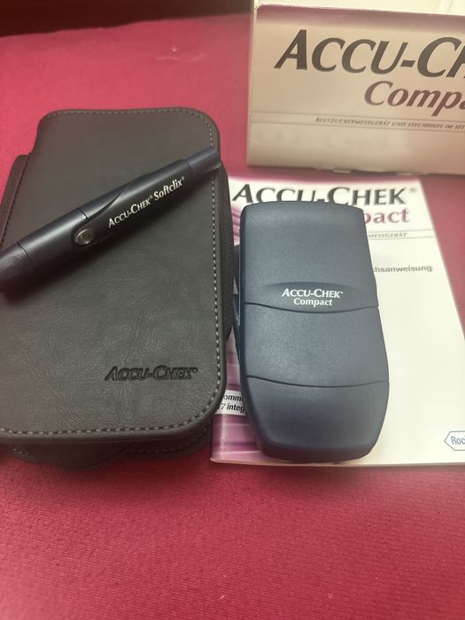 Глюкомер ACCU-CHEK   Compact