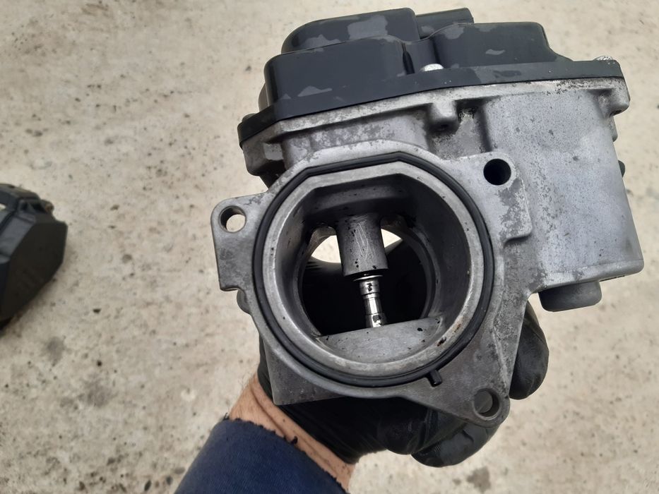 Racitor gaze / Clapeta accelerație / Egr vw passat 2.0 CBA EURO 5