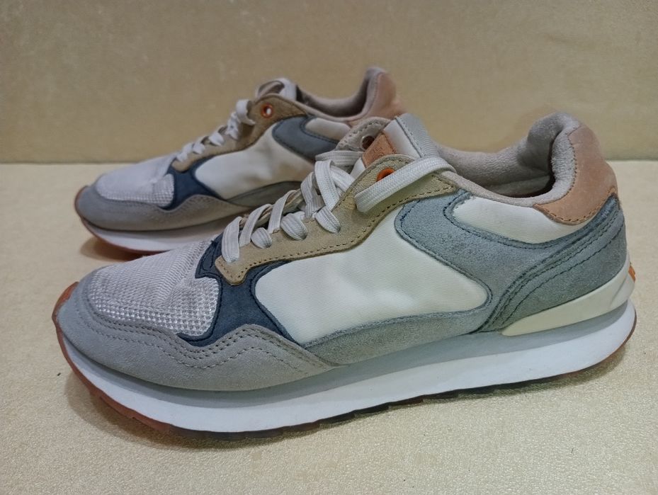 Hoff сникърси кожа N36- 32 лв