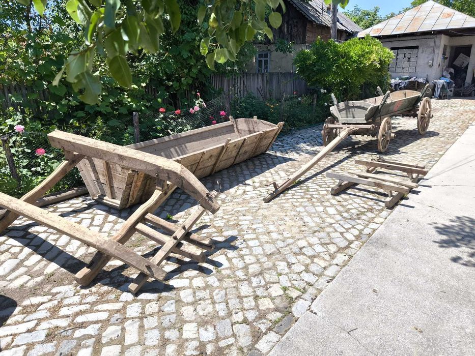 Căruță pe șine+ sanie intr-o stare excelenta