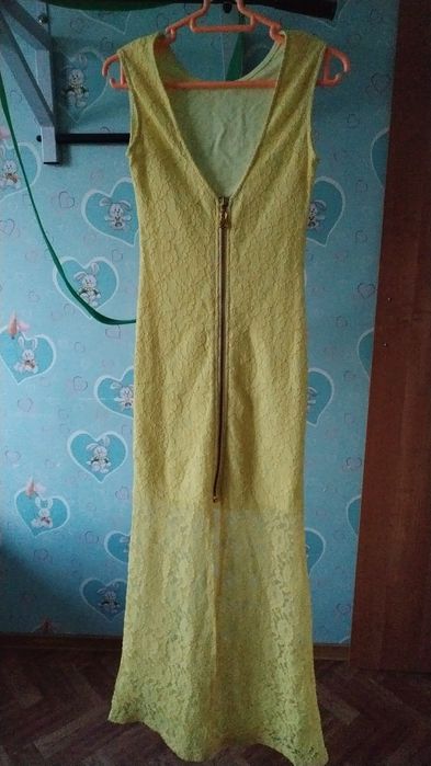 Вечернее платье на девушку