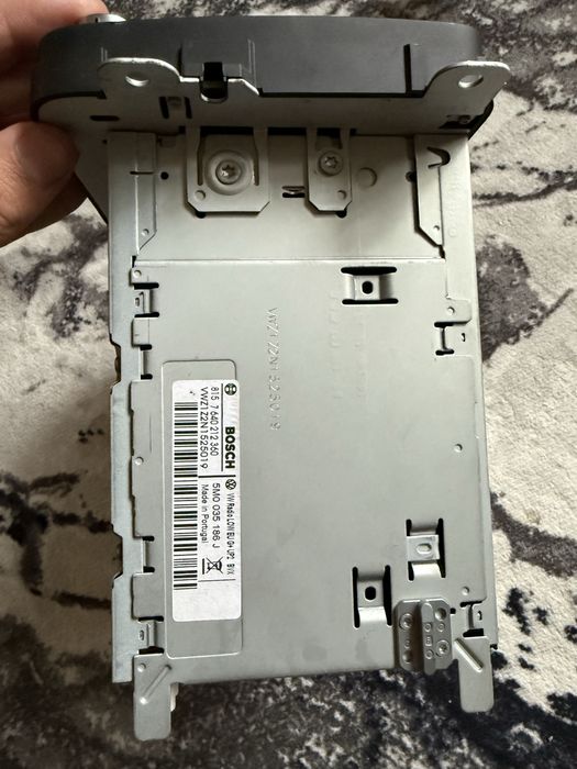 Радио оригинален vw Tiguan