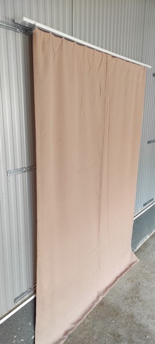 Пердета  цвят бежаво ( праскова)