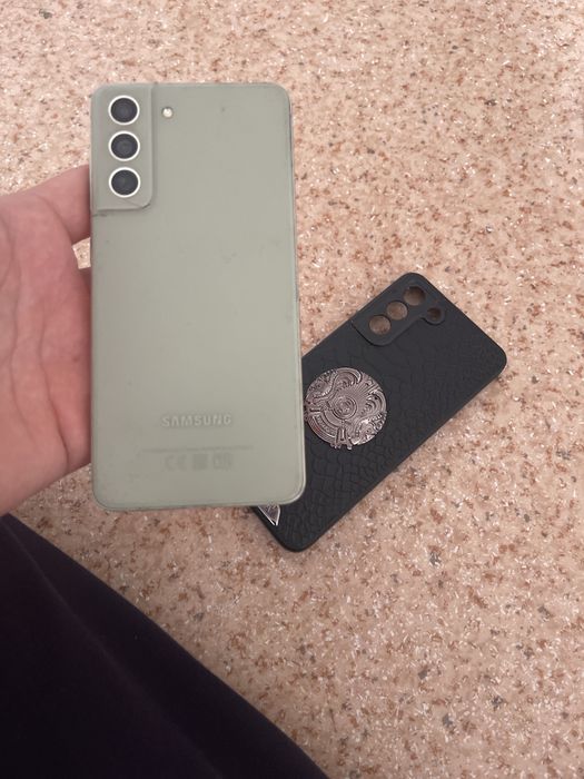 Срочно продам Galaxy s21 128g