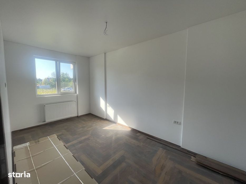Gata de mutat! 2 camere + curte proprie,Metrou-Berceni