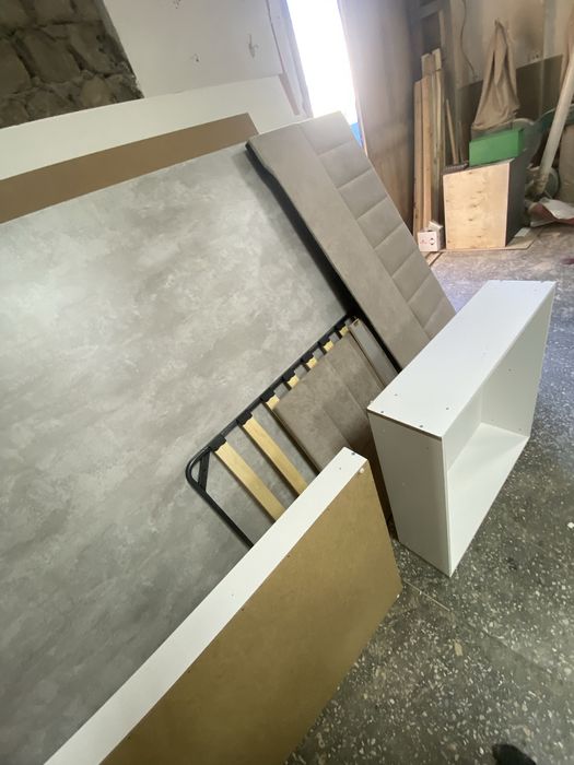 Продам новую кровать 180*90