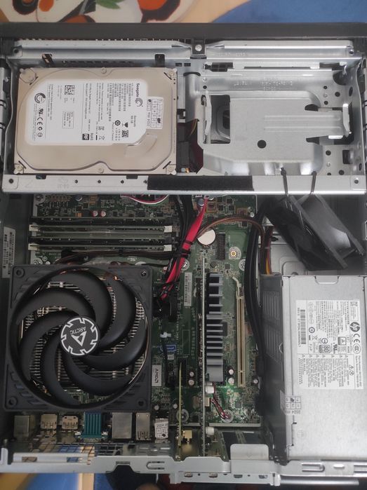 Pc Hp 705 G3 SFF cu A10 8770 și Ddr4